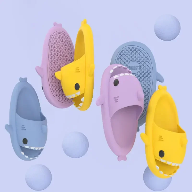 Unisex Shark Slippers Women New Summer Home Flip Flops Men Non-Slip Solid Color Couple Outdoor Cool Indoor House Funny Slippers