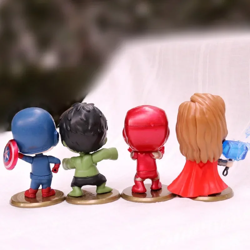 Figuras de acción de los vengadores, juguetes de PVC de Iron Man, Capitán América, Thor, Hulk, decoración de coche, modelo de personaje Kawaii, regalo para niños, 4 unidades por Set