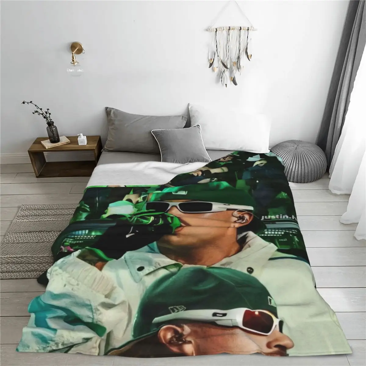 F-Feid Ferxxos Flannel Blanket Quality Warm Soft Music Tour Throw Blanket Winter Travelling Couch Bed Print Bedspread