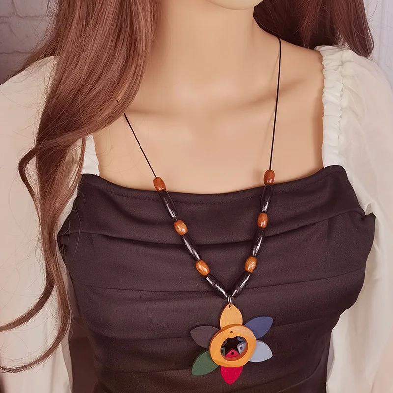 Vintage Ethnic Wood Accessories Long Necklace Handmade Beads Sweater Bohemian Necklaces for Women Daily Wear Fashion Jewelry