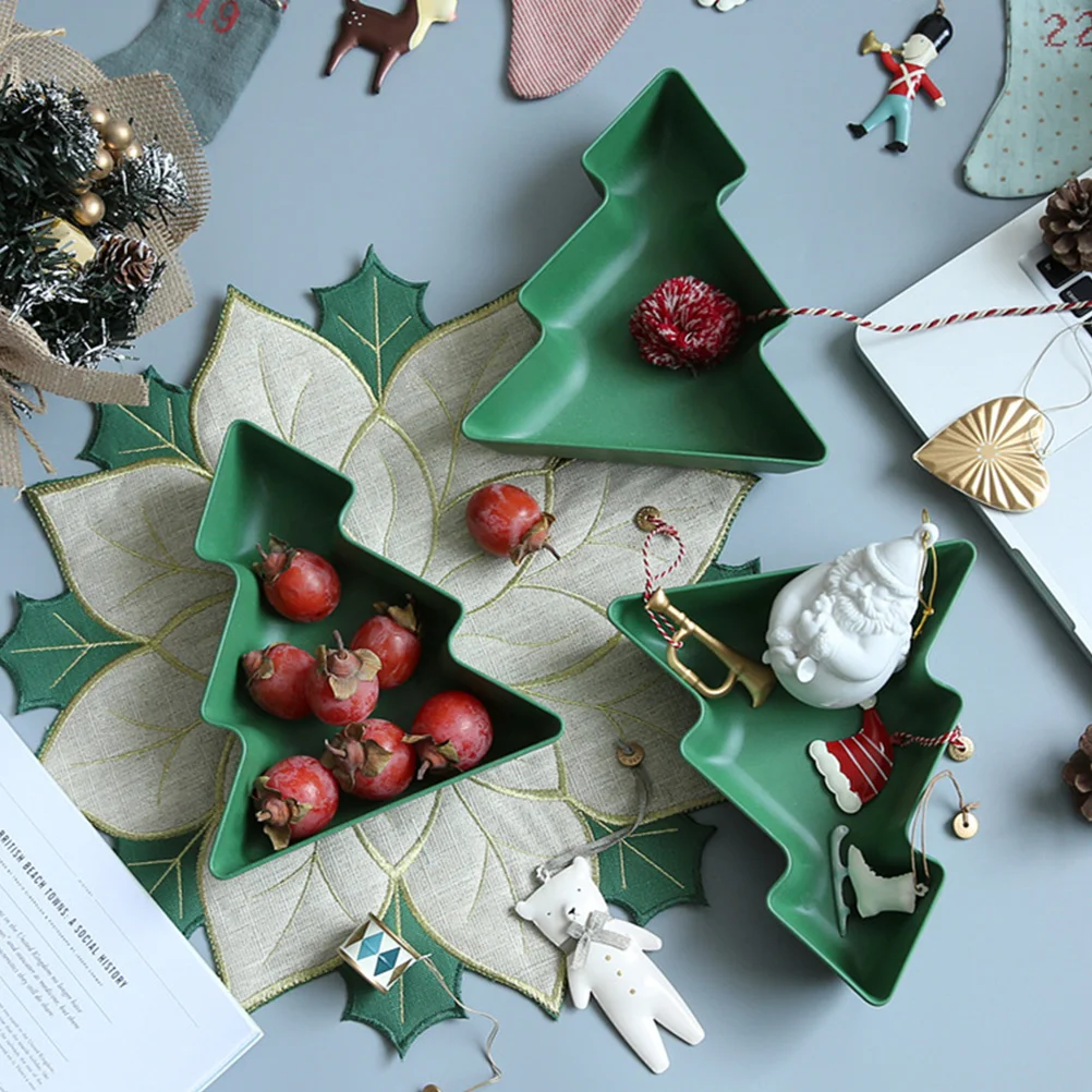 

2pcs Placemat For Plates Christmas Leaves Design Heat Insulation Reusable Dinning Mat Decorative Table Pad Dinner Accessory