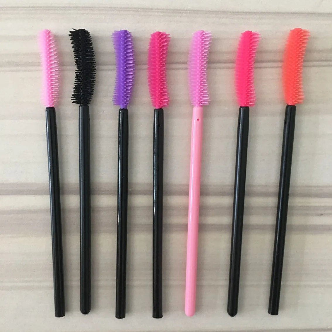 1000 Pcs Einweg Silikon Mascara Zauberstäbe Wimpern Augenbraue Pinsel Pinsel Kamm für Lash Verlängerung Frau Make-Up Werkzeuge Zubehör