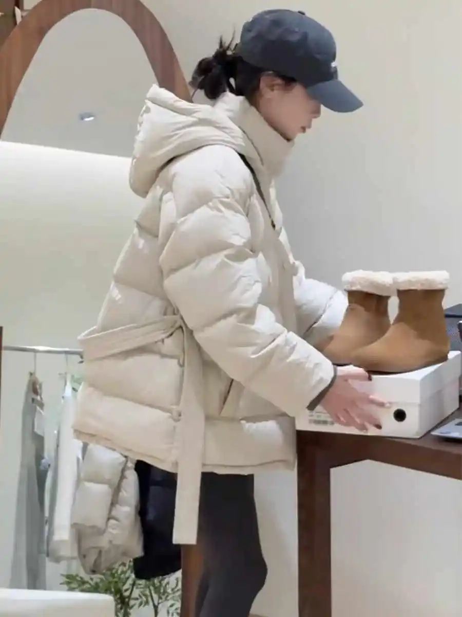 

Thickened White Duck down Jacket Women's Short Korean Style Bread Coat Slimming Waist Design Winter New Arrival