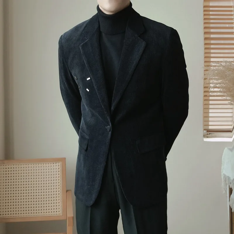 

Черный вельветовый однобортный однобортный однобортный облегающий повседневный костюм с плоским вырезом в британском стиле для джентльменов