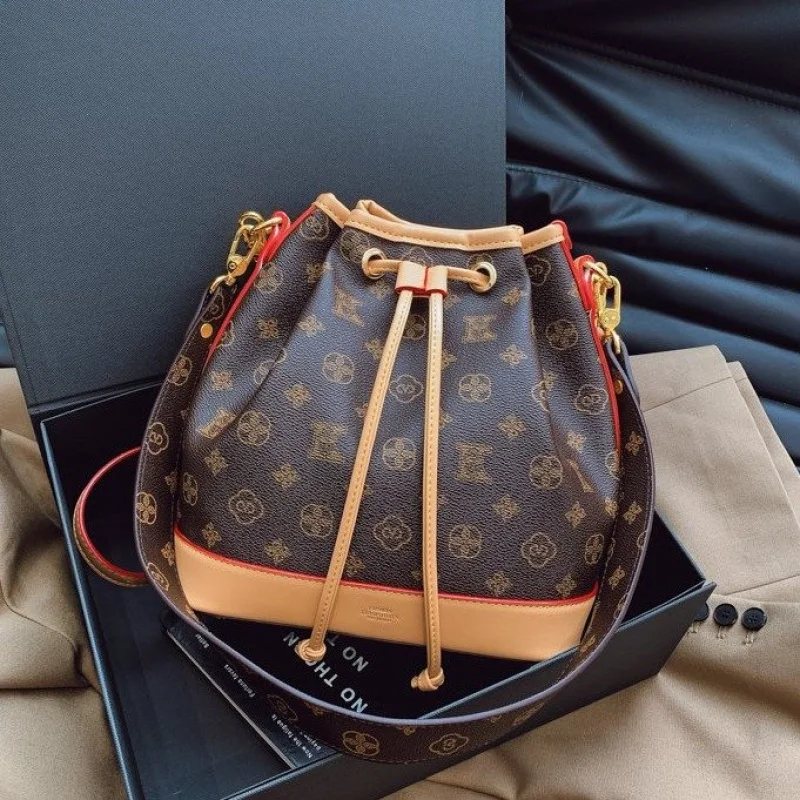 

Popular Classic Leather Women's Tote Bag Luxury Brand Famous Designer Elegant Crossbody Elegant Lining Vintage Daily Bag​