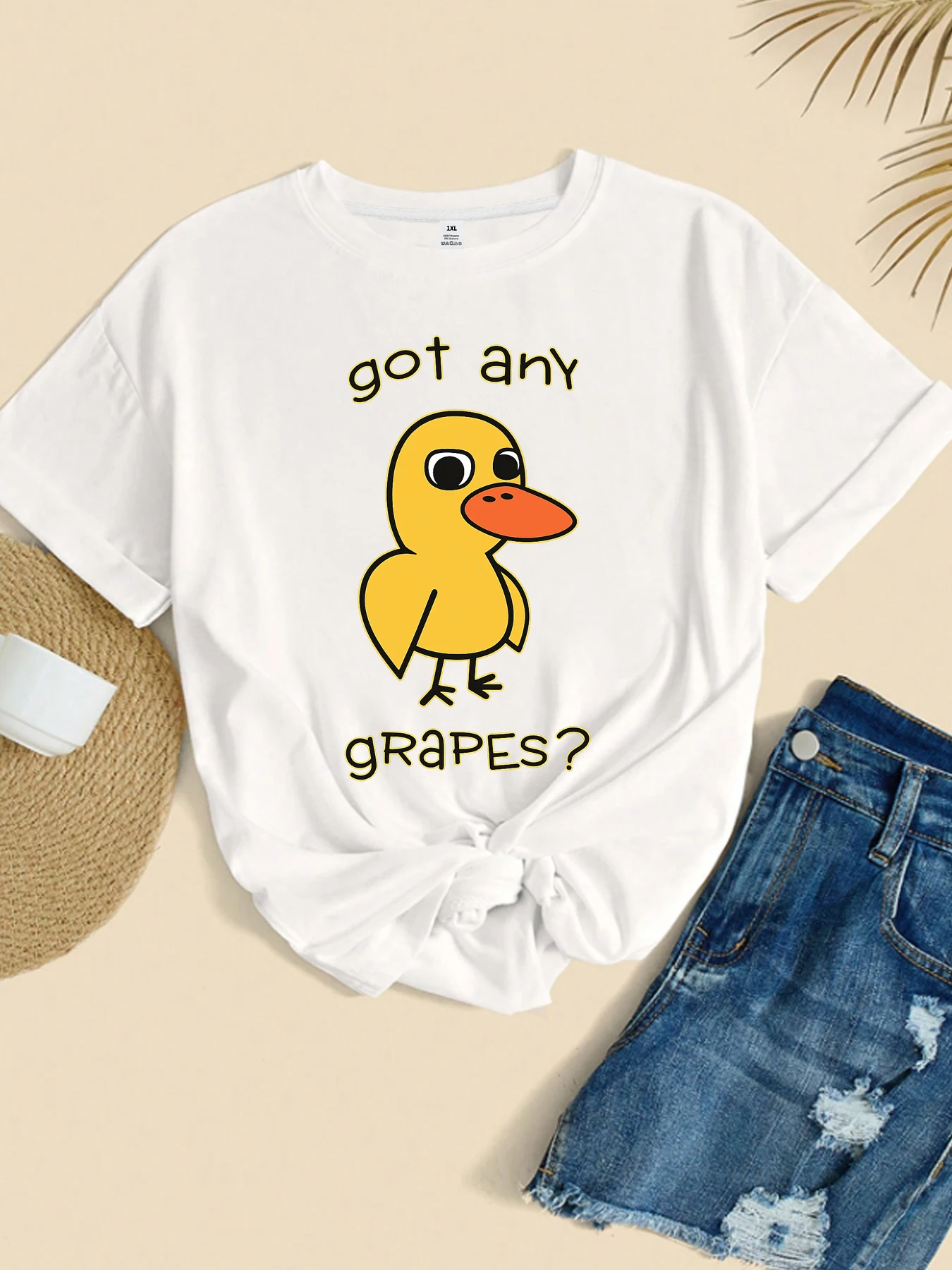 

【WY103146】Женская футболка больших размеров с круглым вырезом и принтом желтой утки, летняя повседневная модель с короткими рукавами, модная и универсальная.