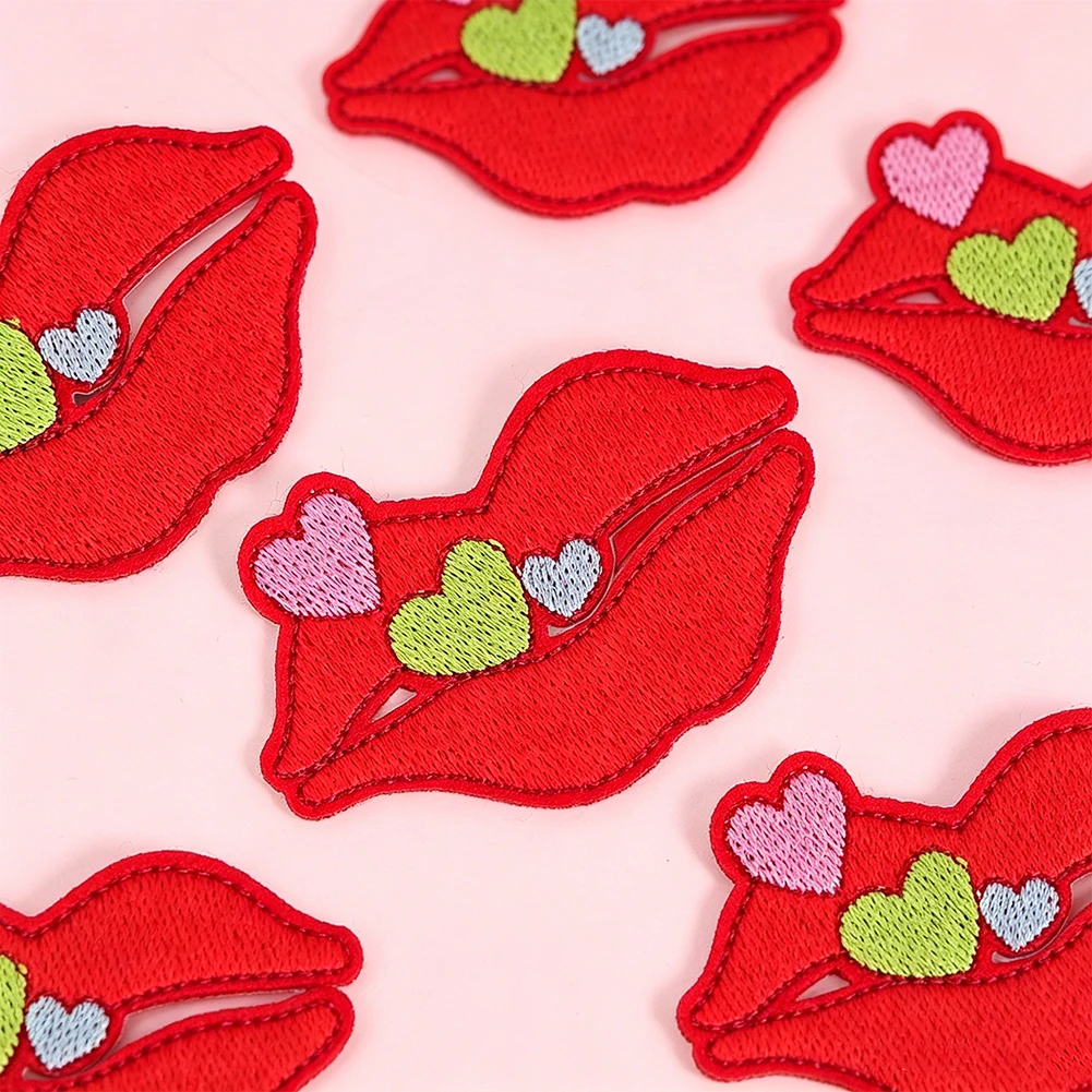 Niedliche rote Lippen-Herz-Aufnäher zum Aufbügeln, selbstklebende Applikation für Valentinstag, T-Shirt, Tasche, Hut, DIY-Kleidungsreparatur, Dekoration – Detail 4