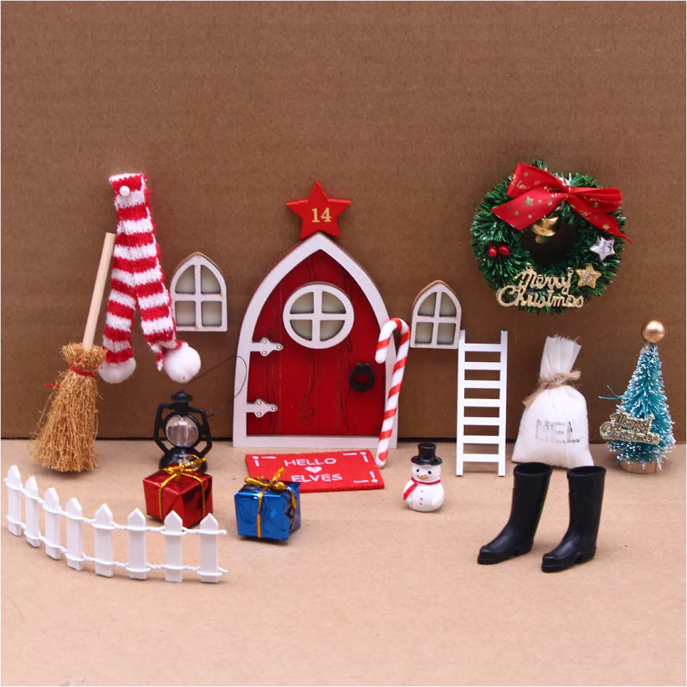 15 Pcs Miniature Scene Decoration Christmas Garland Miniatures for Crafts Supplies Toys Wood House Kit Village Ornaments