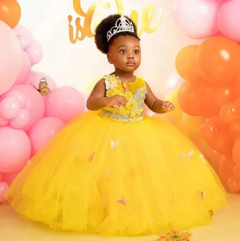 

Yellow Flower Girl Dresses Little Kids Wedding Gown Appliqued Crystals Tulle Tiered Birthday Party Dress