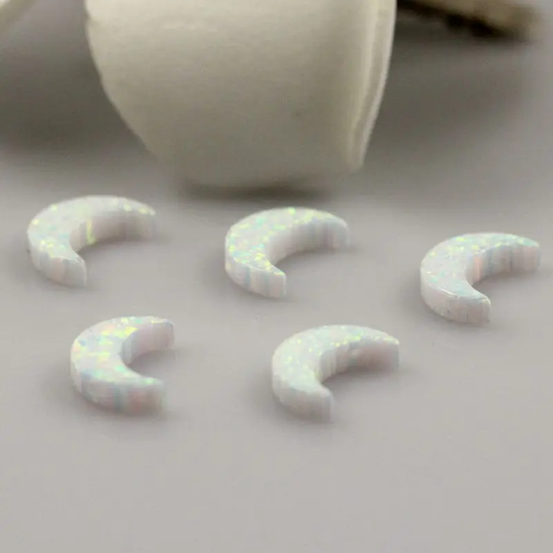 (2Pcs/5Pcs/Lot) 8x11MM Half Moon Pendant Fire Opal White OP17 With Side Hole For Necklace