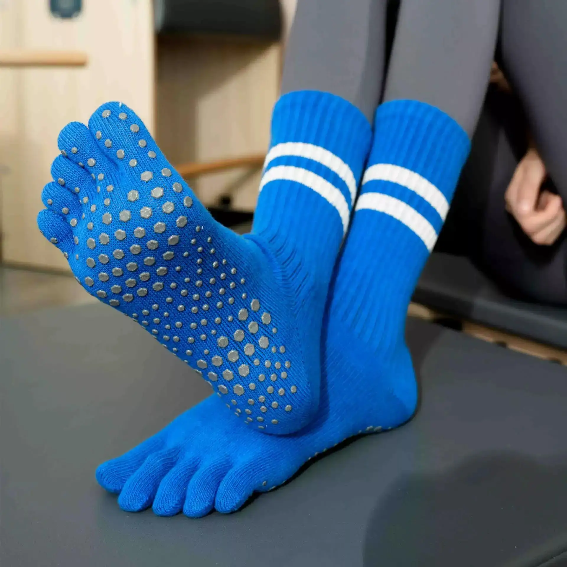 

4pair Professional Women’s Yoga Socks Thickened Mid Calf Non Slip Five Toe Pilates Dance Sport Sock