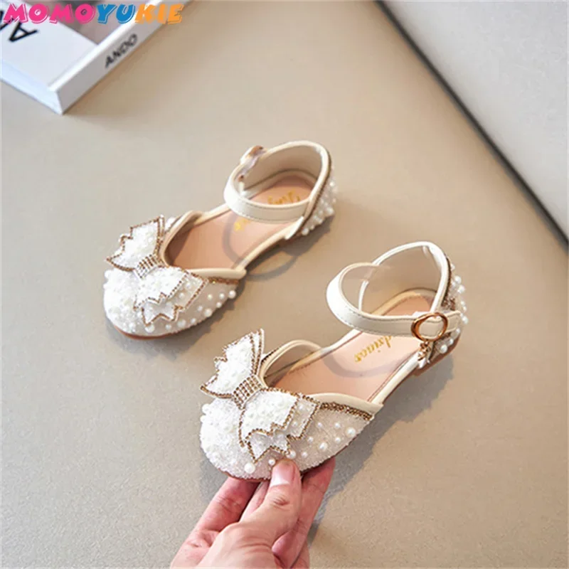 Girls Sandals 2023 Summer Korean Edition New Style Versatile Cute Bow Pearl Sequins Kids Princess Shoes Dancing Shoes Trend