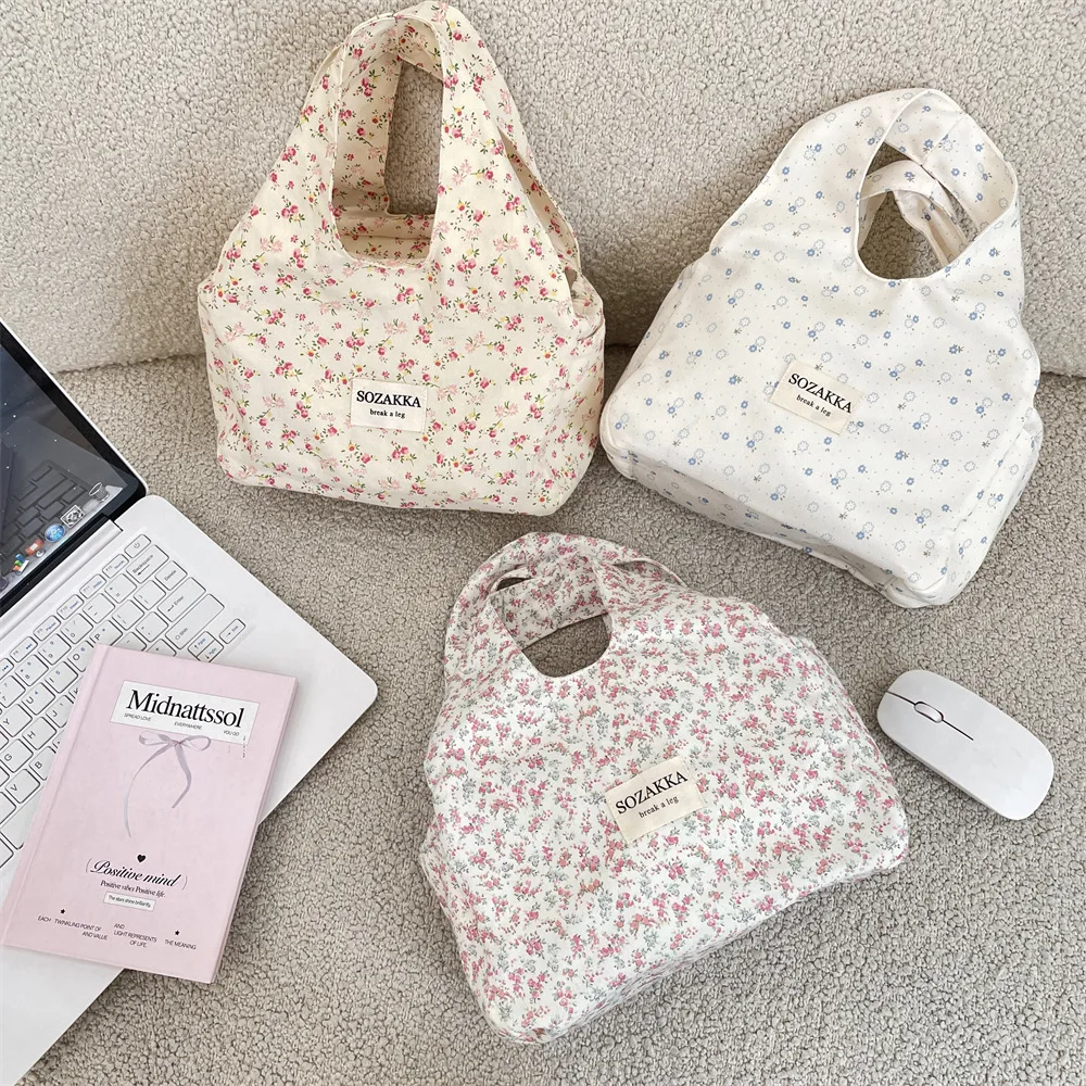 حقيبة صندوق الغداء الأزهار على الطراز الريفي، حقيبة حمل الغداء المكتبية، حقيبة حمل متنوعة ذات سعة كبيرة، حقيبة تخزين مستحضرات التجميل