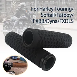 Motorcycle Handlebar Hand Grips For Harley Touring Street Glide Road Softail Dyna FXDLS 1