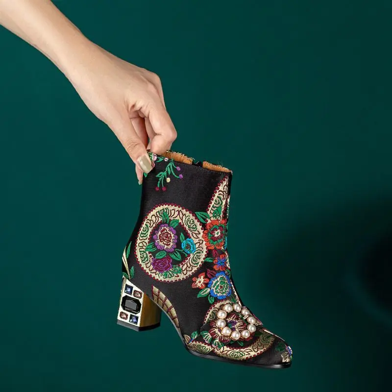 Womens Embroidery Floral Ankle Boots Genuine Leather Rhinestones Crystal Block Heel Shoes Retro Luxury New  boots women 2023