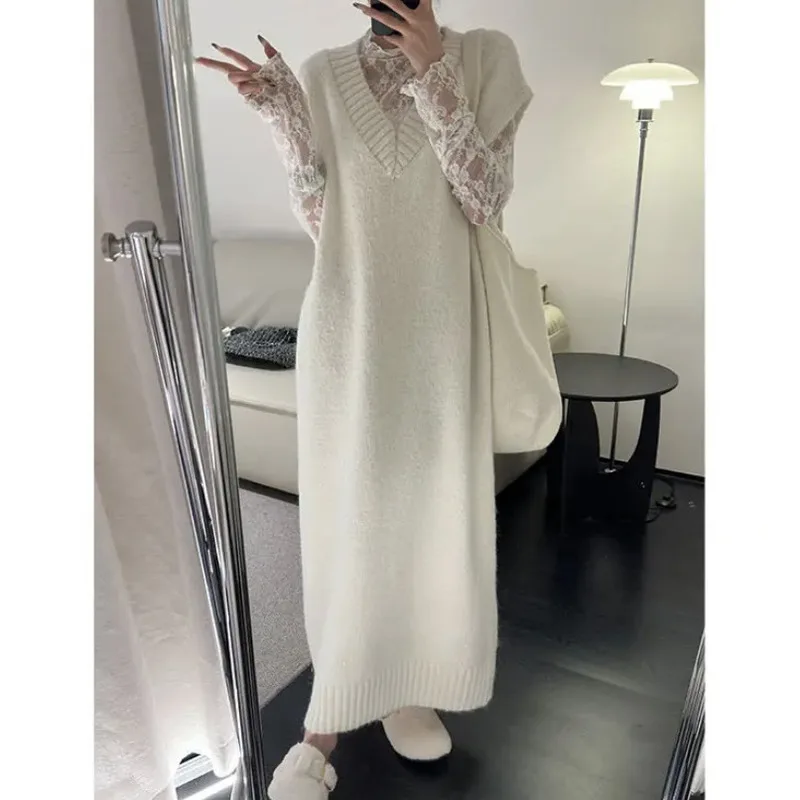 Fall And Winter New Korean Lazy Wind V-neck Knitted Undershirt Pullover Dress Sleeveless Loose Large Version Of The Sweater