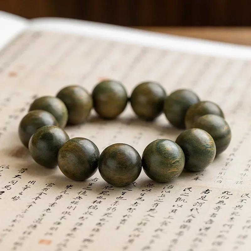 Green Sandalwood Bracelet Natural Wood Fragrance Lasting Hand-held Twisted Beads Men Female Couple Hand String Buddha Bead Yoga