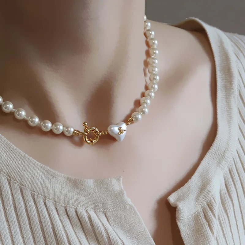 Empress Dowager Cixi's Love Pearl Necklace for Women's Fashion, Simplicity, Luxury, Exquisite Retro Love Clavicle Chain