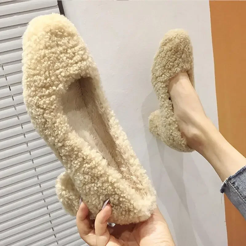 

2024 Designer's New Winter High-heeled Shoes With Lambswool Curly Plush Banquet With One Pedal and Thick Bottom Shoes for Women