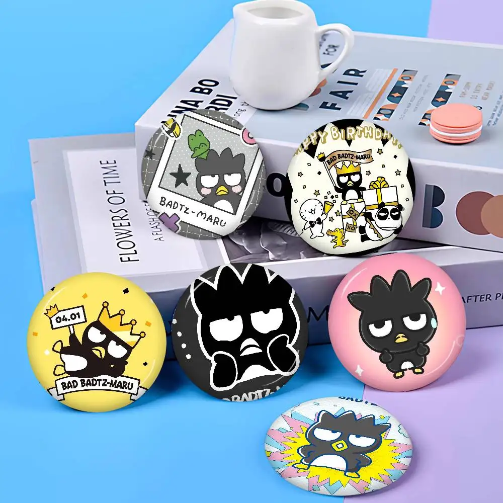 Bad Badtz-Maru Anmie Creative Pins Funny Faces Round Snap-in Brooch Badge Backpack Hat Accessories Jewelry Gifts