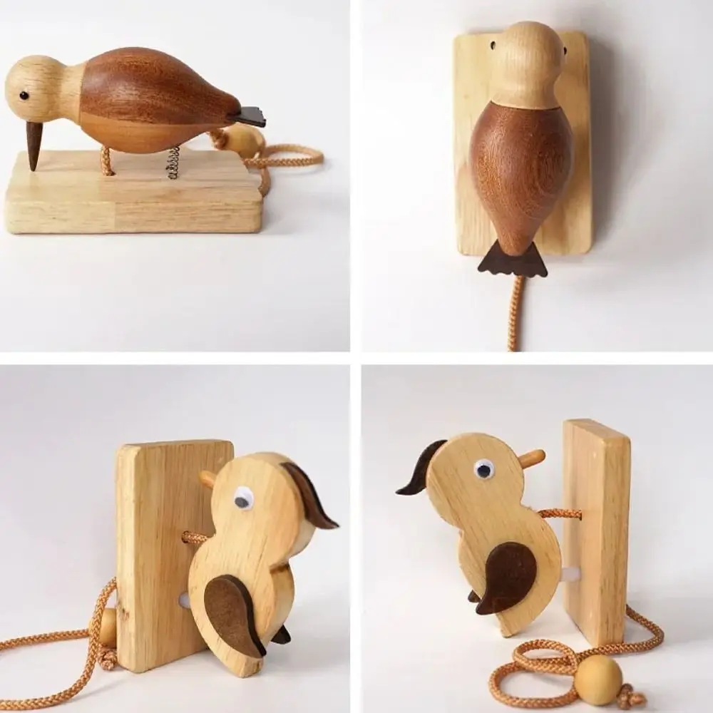 Housewarming Door Knocker Handmade Retro Pendant Doorbell Cute Woodpecker Design Practical Wooden Woodpecker Guest Arrival