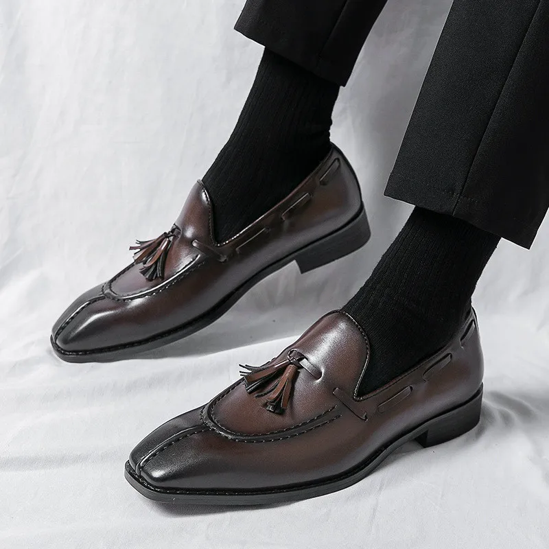 New Men's Casual Leather Shoes Mens Driving Loafers Light Moccasins Men Trendy Tassels Party Wedding Flats Sizes 38-48