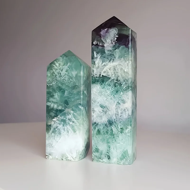 

1 шт. различные разнообразные радужные флюоритовые башни, натуральные перья, флюоритовый кристалл, обелиск, резьба, офисный декор и домашний декор, подарок