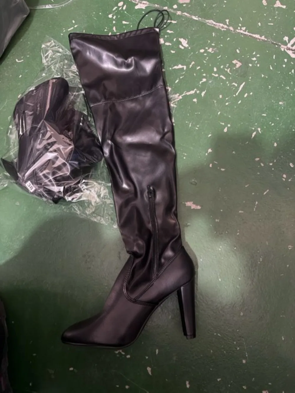Overknee-Lederstiefel mit hohem Absatz für Damen, Frühling/Herbst, Schwarz, sexy, spitze Zehen, seitlicher Reißverschluss, lange Stiefel, Blockabsatz, Bota Feminina – Detail 15