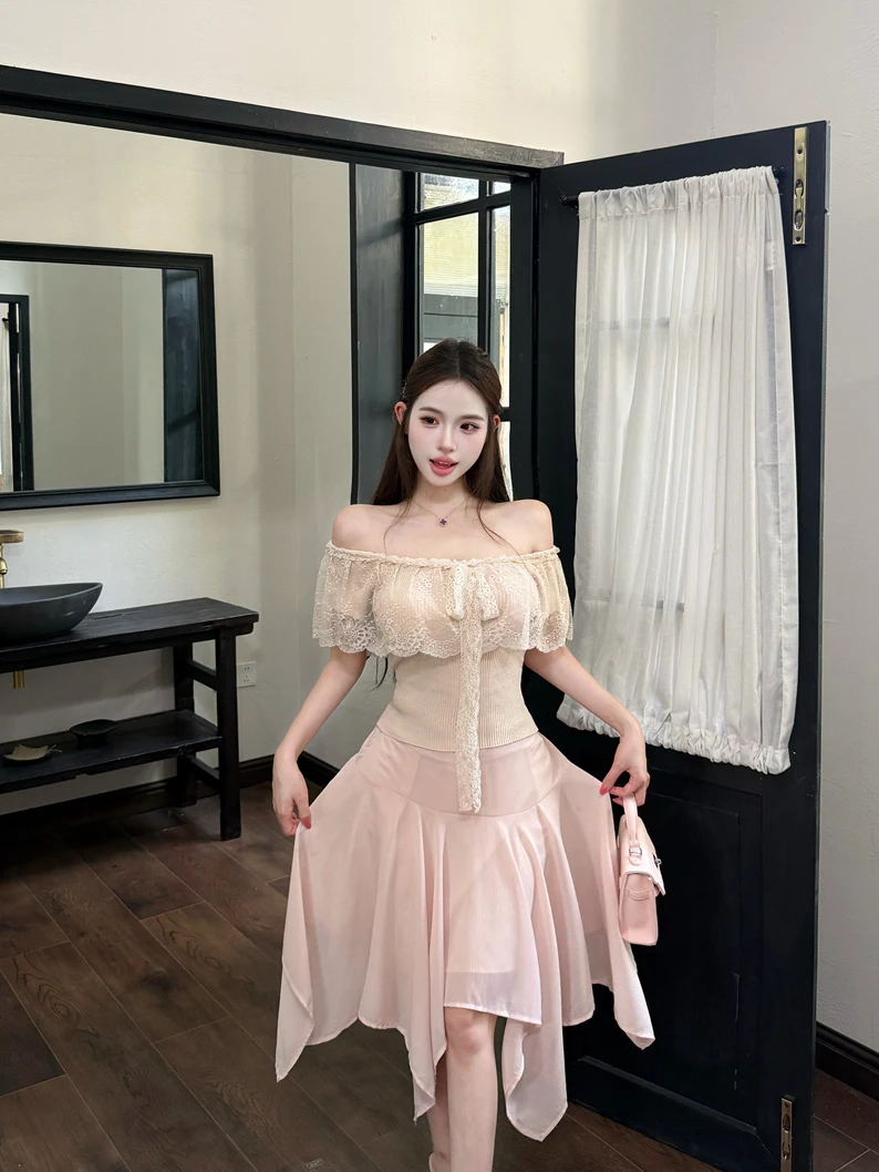 

Pink Lace Splice One Shoulder T-Shirt And Skirt Set Women's Fashion Summer Outfit High Waist Asymmetrical Skirt Two Piece Set