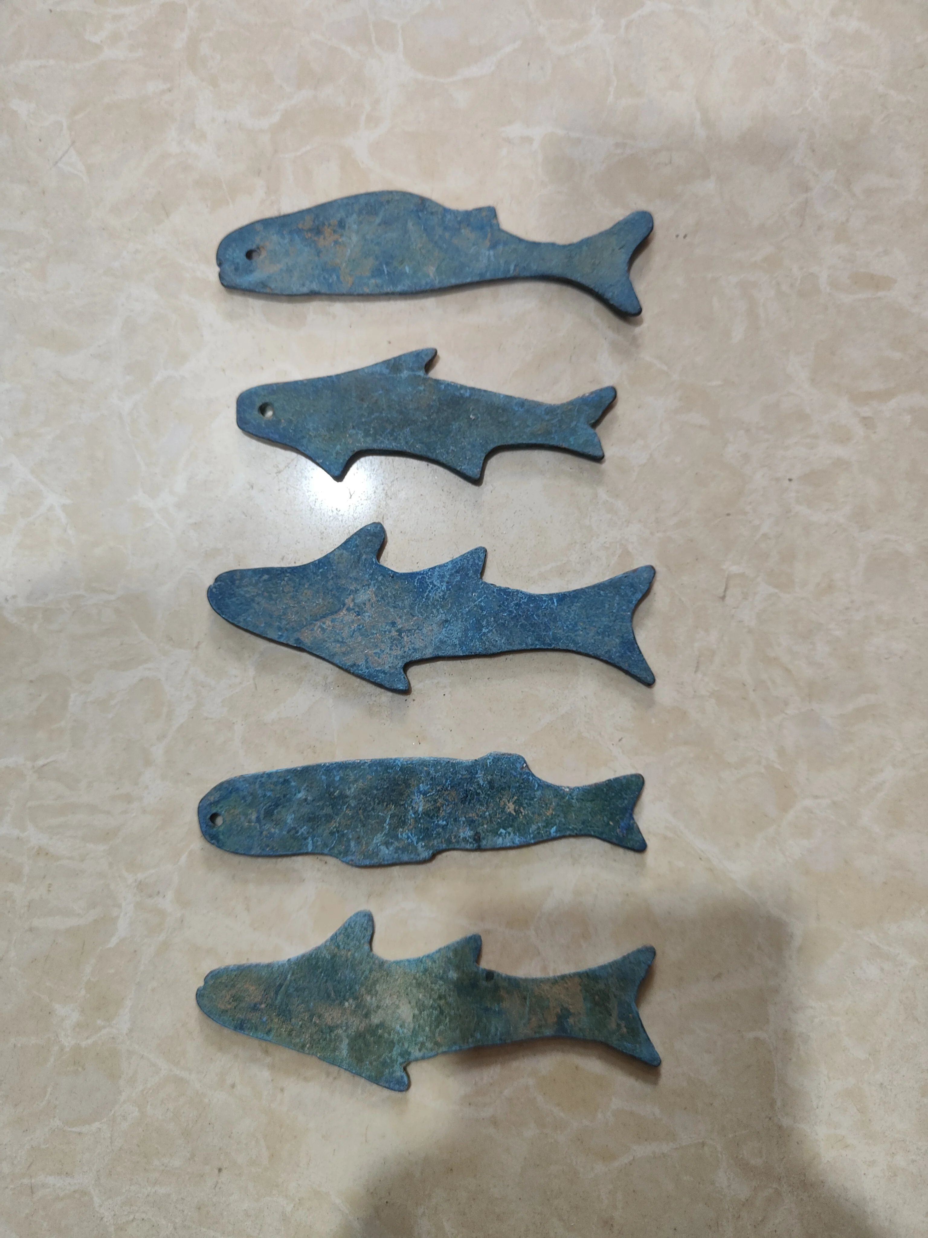 Bronze old copper coins knife coins cloth coins fish shaped coins decoration appreciation collection