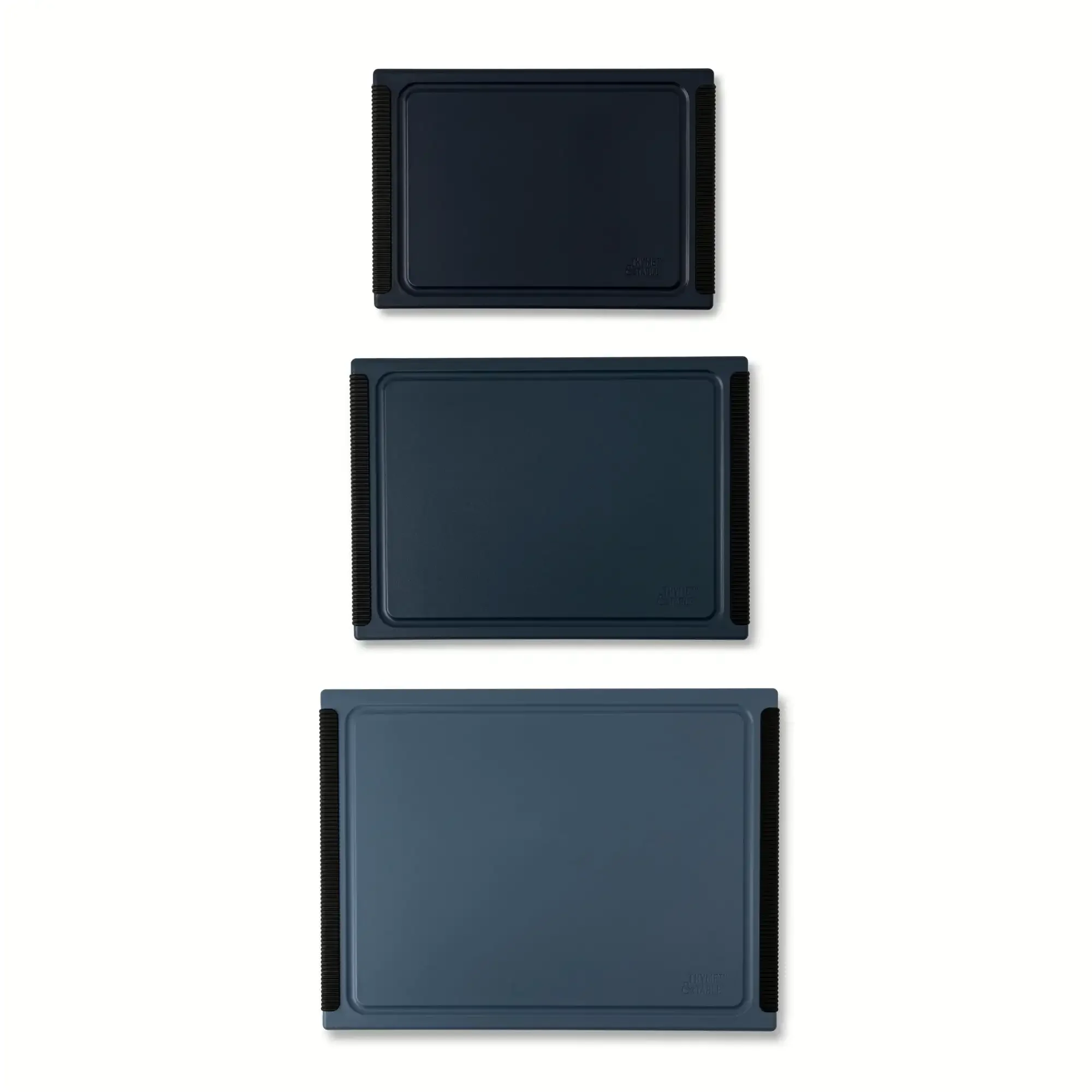 เขียงพลาสติก 3 ชิ้น สีฟ้า ขนาด 8.5x12 10x14 12x16 นิ้ว กันลื่น ใช้กับเครื่องล้างจานได้ ทนทาน อุปกรณ์ครัวที่จำเป็น