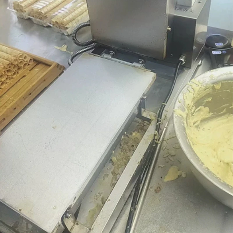 Electric ice cream egg rolls waffle machine waffle egg rolls iron non stick coating stainless steel crisp waffle machine