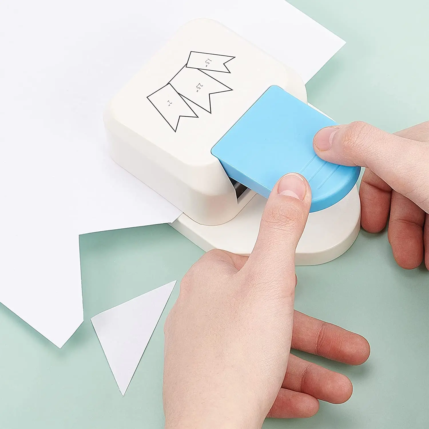 

Tag Punch Gift Tag Puncher 3 in 1 Paper Craft Tag Punch Tag Shape Lever Action Craft Punch for Paper Crafting Pointed