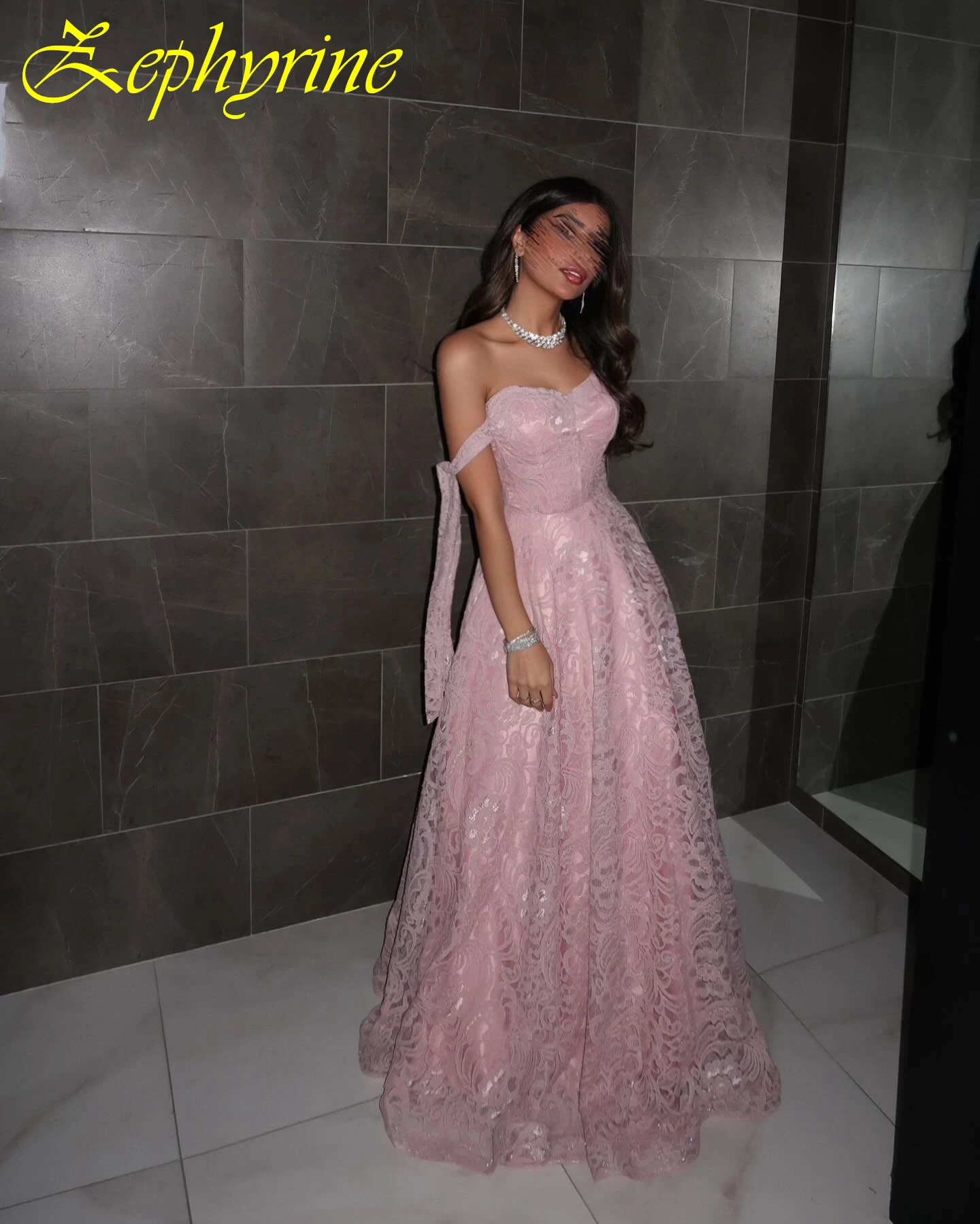Customized A-Line Sweetheart Cap Sleeve Elegant Evening Dress Delicate Modern Bespoke Occasion Gowns Fashion Celebrity Gowns