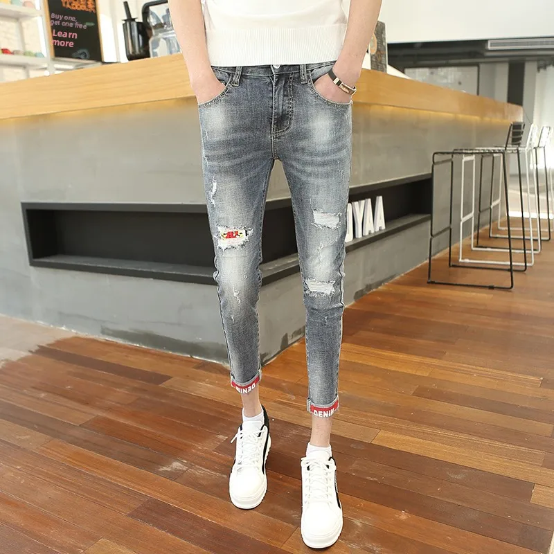 Short Men's 27 Size Jeans Korean Style Youth Slim Fit Nine Point Pants Small Footwear Casual Cotton Denim with Hole Washed