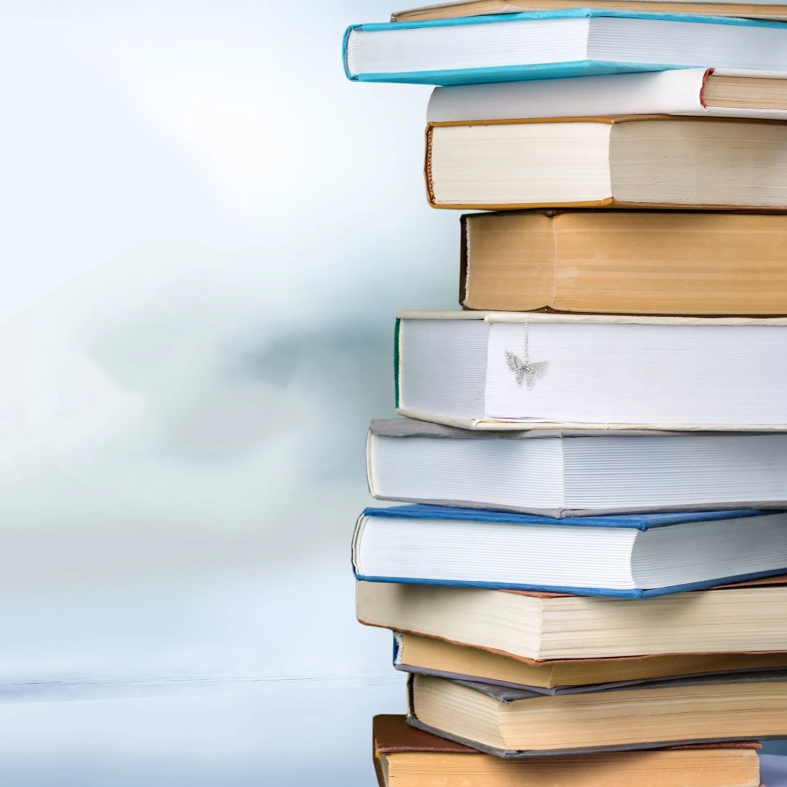 Metal Bookmark Chinese Style Exquisite Vintage Bookmarker Zinc Alloy Brass Shape Smooth Round Hollow Design