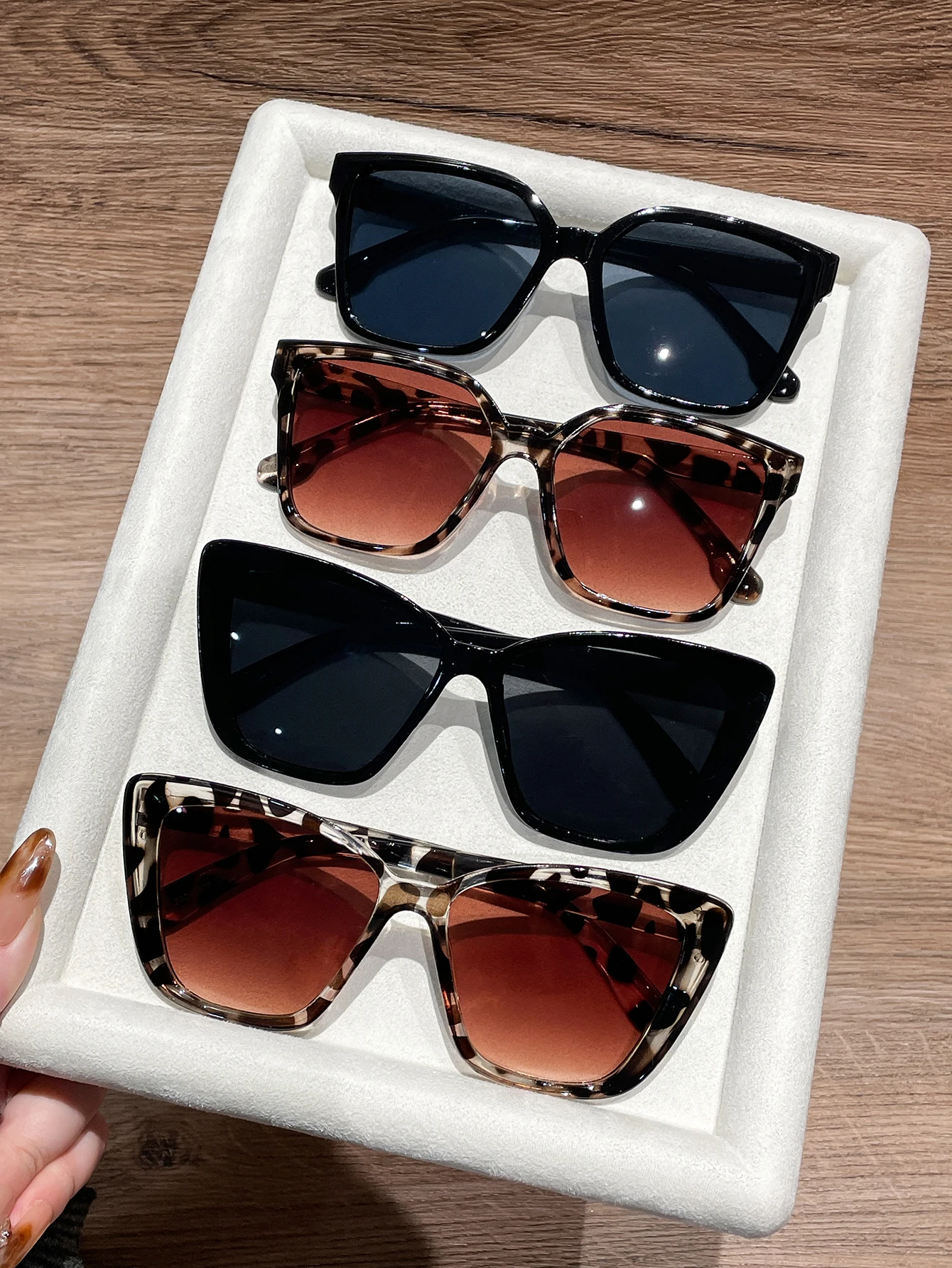 4PCS Fashionable Minimalist Large Frame Glasses Unisex Suitable for Daily Wear Street Photography And Driving