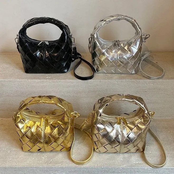 

2025 New 2492 Simple Niche Fashion High-end Shoulder Bag Casual Versatile Trend Light Luxury Small Sachet