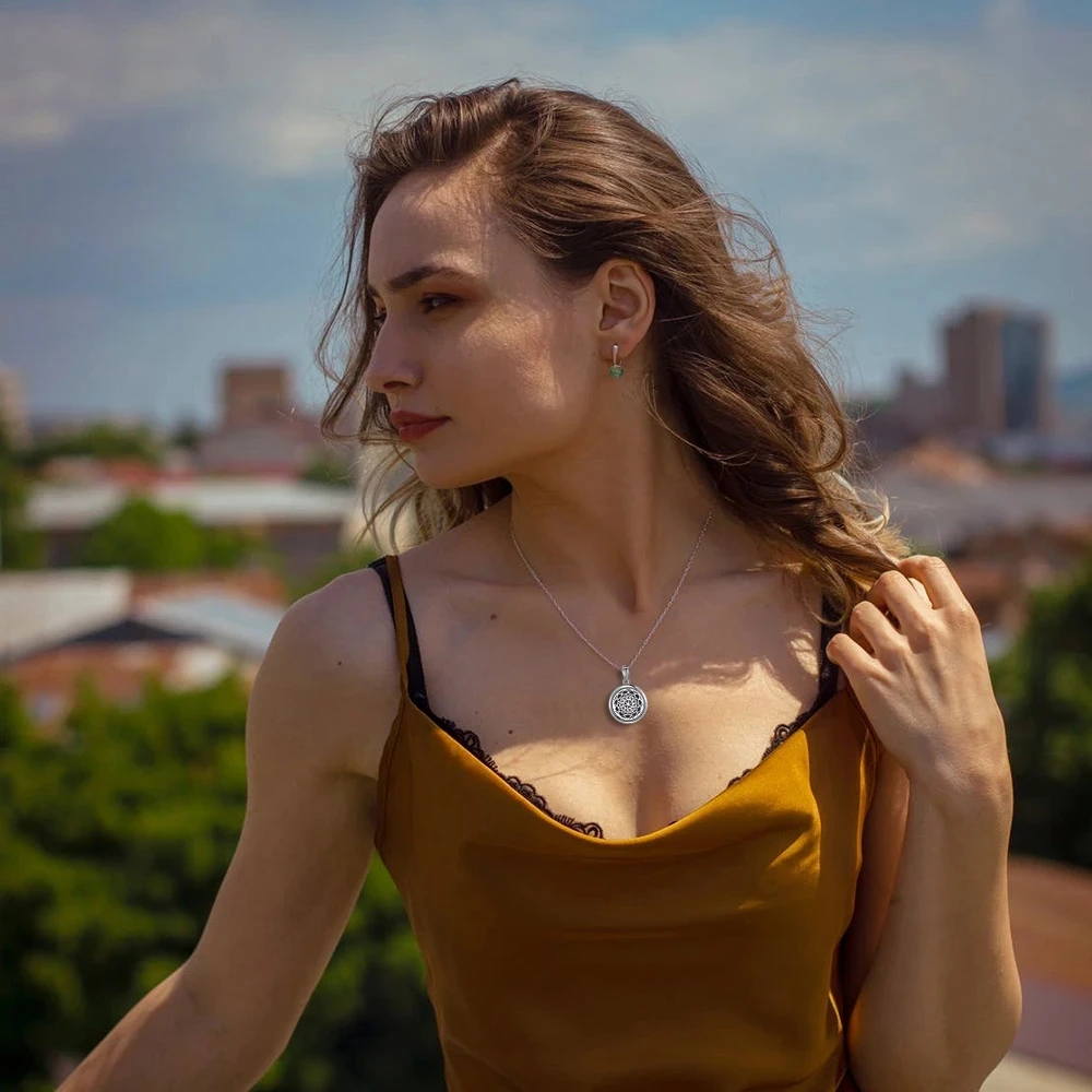 جديد الفولاذ المقاوم للصدأ موضة شجرة الحياة الروائح قلادة الضروري النفط الناشر العطور المنجد قلادة المرأة مجوهرات هدية