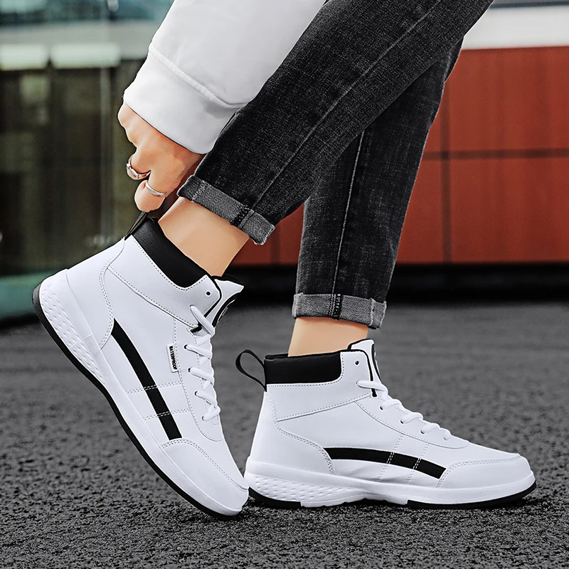 

Men High Top Sneakers Fashion Trend Casual Brand Shoes Breathable Platform Anti Slip Vulcanized Shoes Tenis De Corrida Masculino