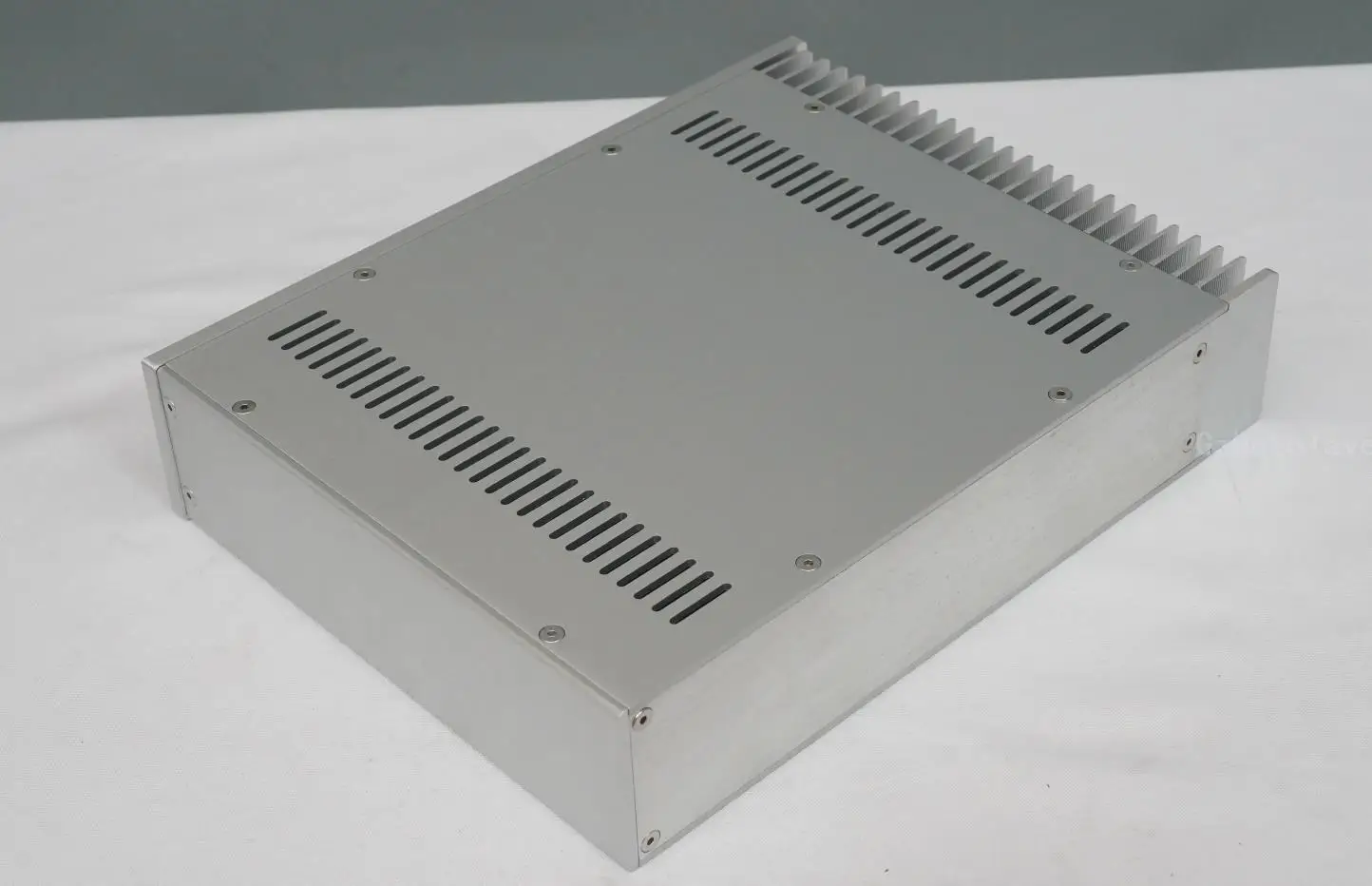 Amplificatore di potenza completamente in alluminio Telaio fai-da-te dissipatore di calore singolo amplificatore audio Scatola di custodia 3207S