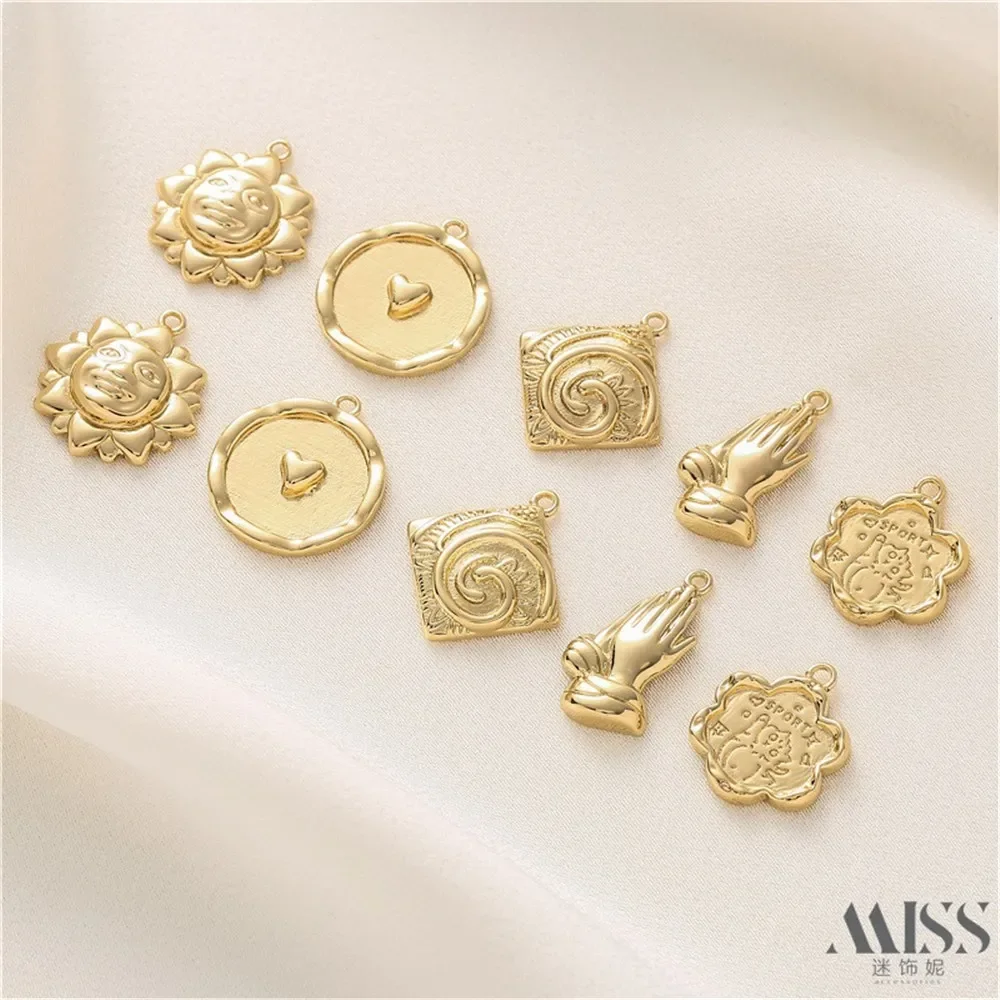 14K Gold Bag Color Retention Cute Cat Prayer Hand Love Thread Pendant DIY Accessories Handmade Decoration Charm Pendant