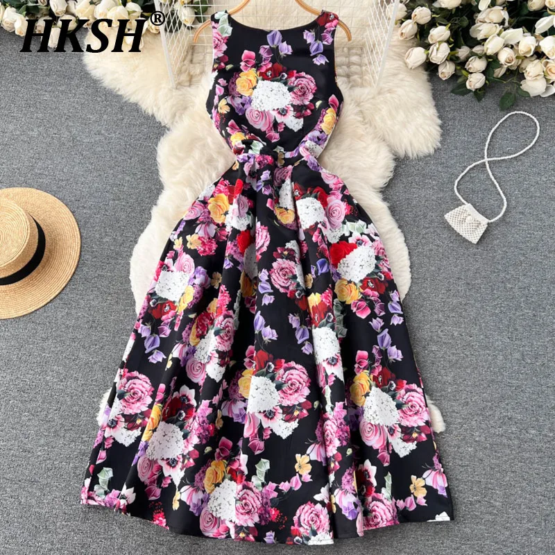 

HKSH Summer New Women Chic Ethnic Style Fashion Waist Cinching Slimming Sleeveless Dress Casual Printed A-Line Long Dress HK5713