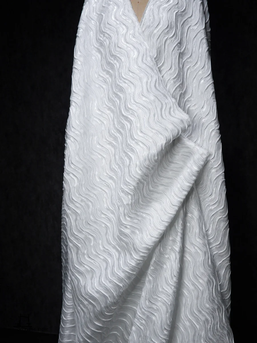 White wavy water pattern three-dimensional embossed texture gown autumn and winter jacket jacquard designer fabric