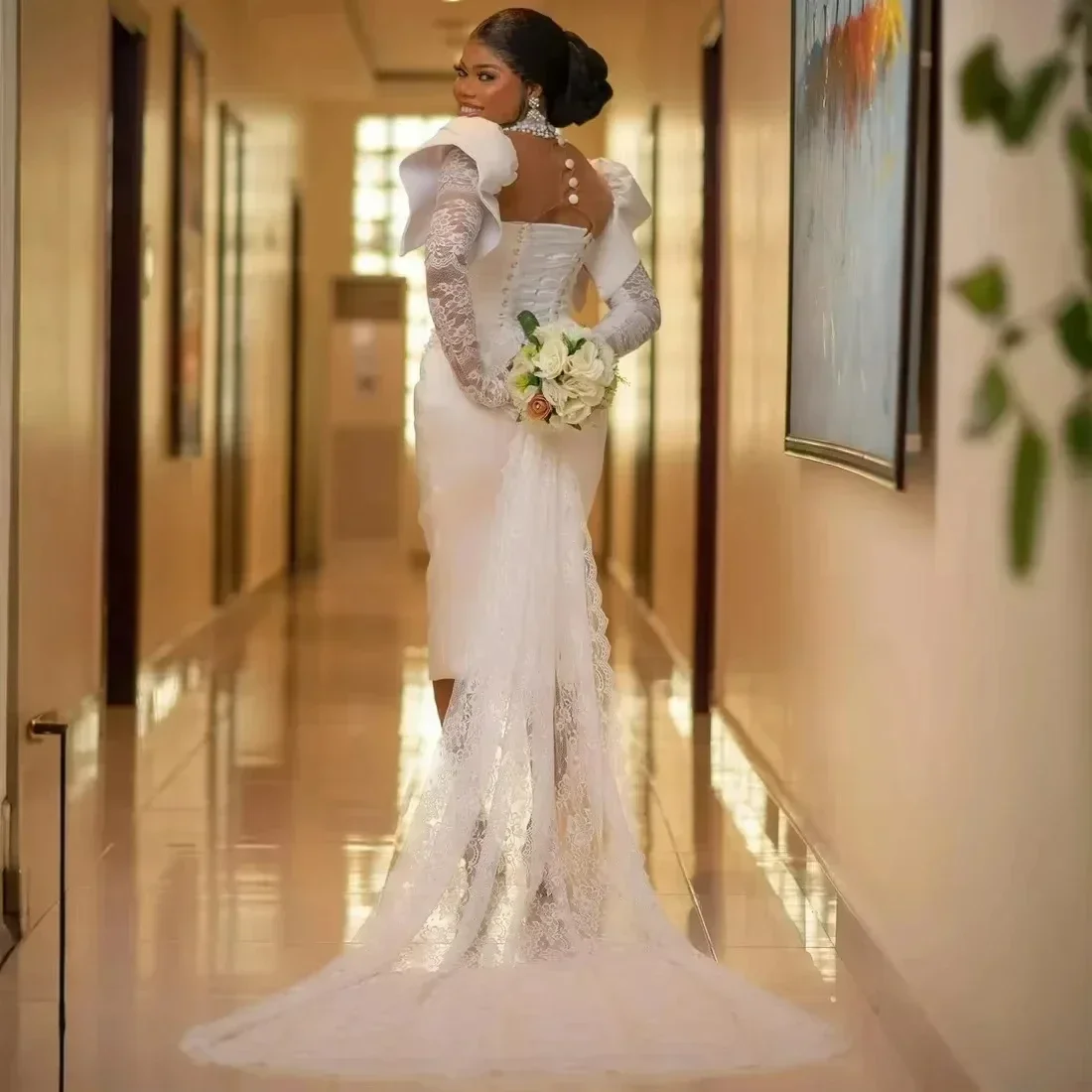 Customized High Collar Appliques Pearls Short Wedding Dress for Bride Robe De Mariage Plus Size Long Sleeves Bridal Gown