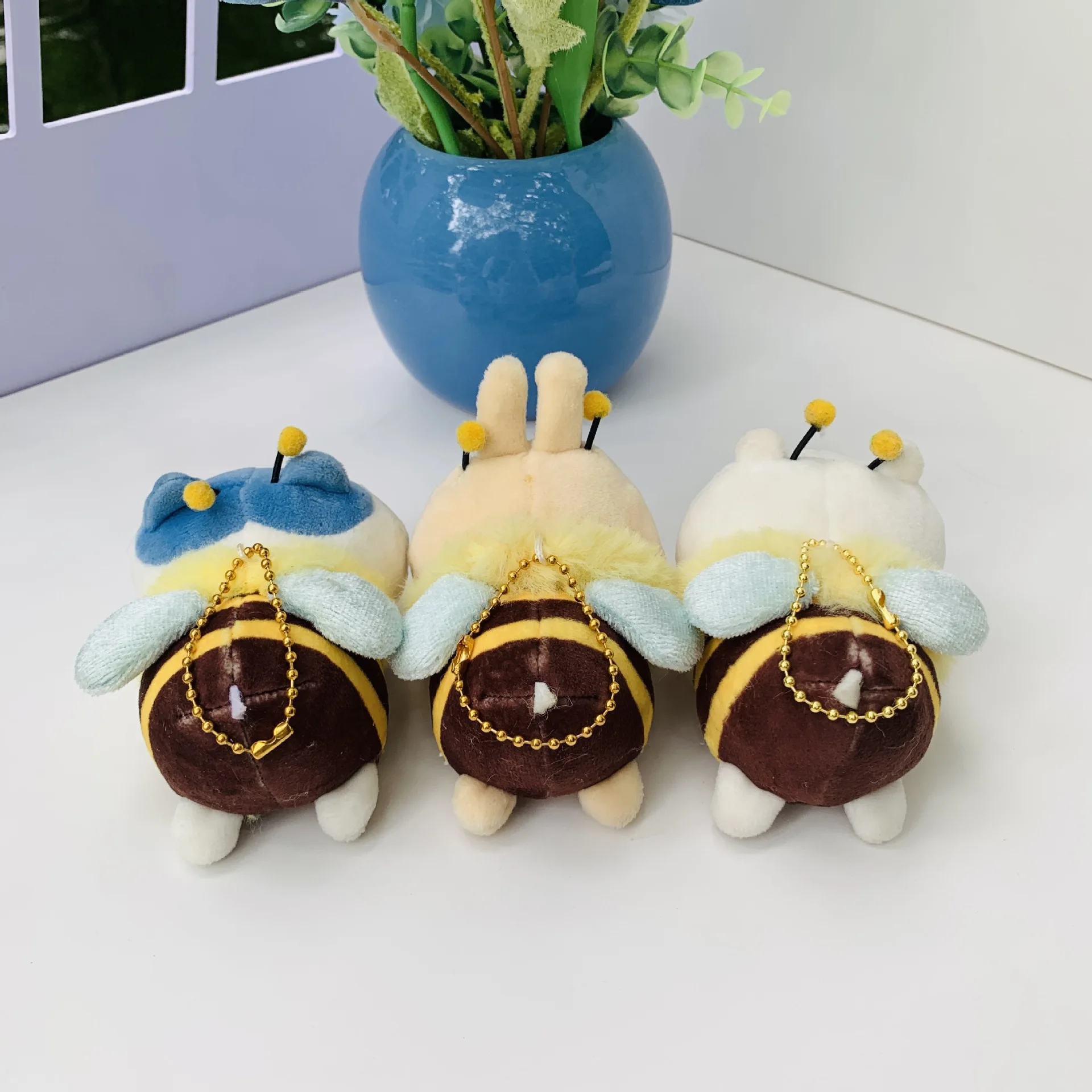 Chiikawa Cartoon Plush Bee Series Doll Usagi Plush Doll Toy Cute Hachiware School Bag Pendant Decoration Girl Gift