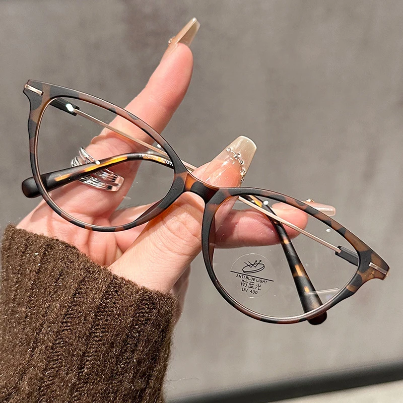 Transparent Cat Eye Computer Glasses Metal Frame Women Men Anti Blue Light Round Eyewear Blocking Optical Spectacle Eyeglasses