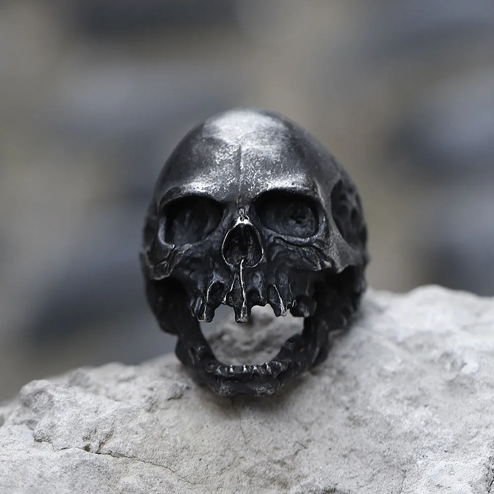 2022 NEW Men\'s 316L stainless-steel rings Large fierce Skull Vintage ring for teens gothic punk Biker Jewelry Gift free shipping