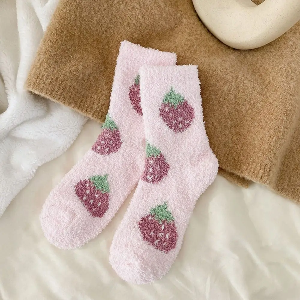 Comfortable Thickened Coral Fleece Socks Winter Sleeping Floor Plush Socks Hosiery Flower Strawberry Warm Socks Women Winter