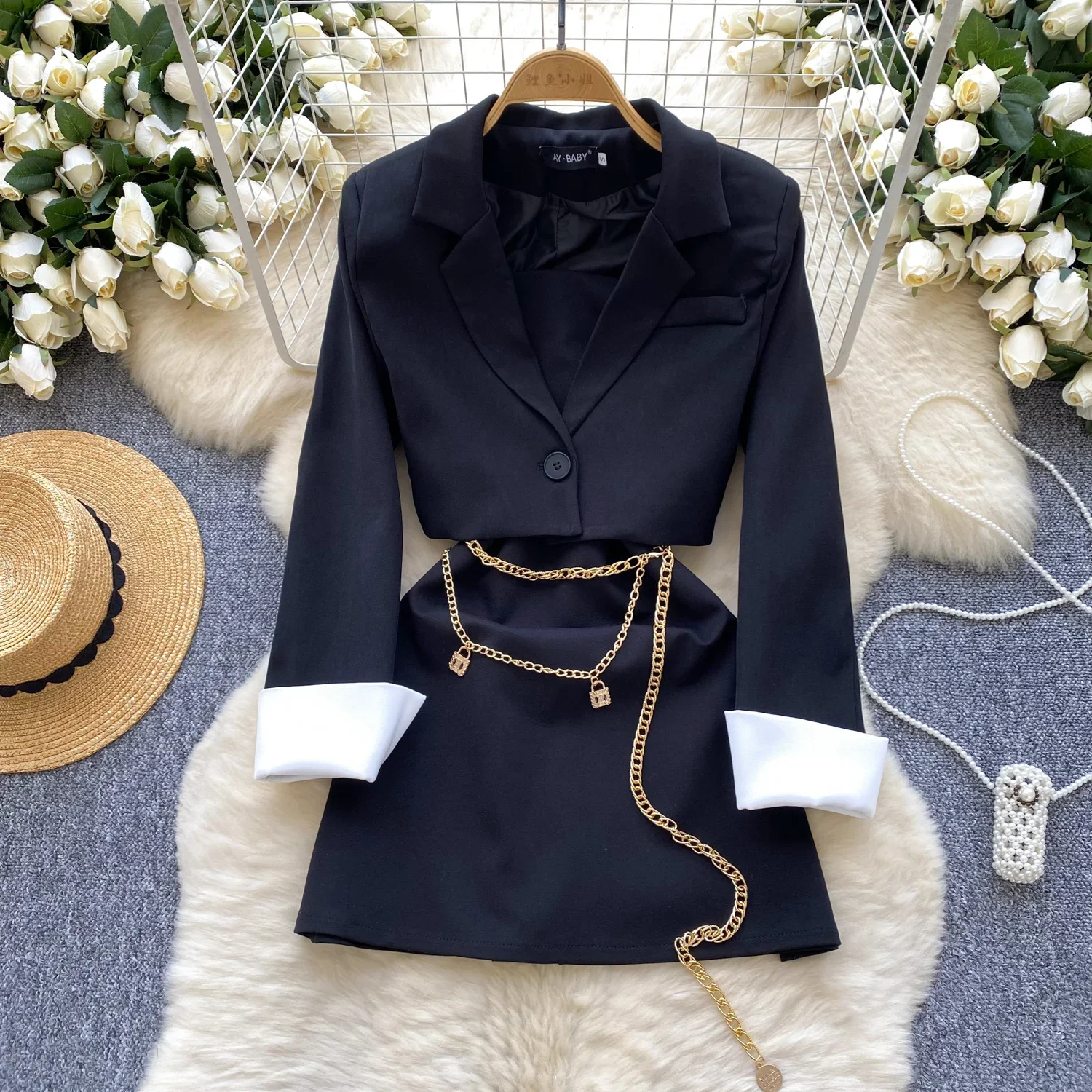 Chic Women Two-Piece Sets Notched Neck Single Button Top High Waist Chain Straps Dress French High Street Autumn Winter Clothing